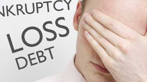 개인파산과 면책 제도는 채무자가 파산 상태에 처했을 때 재정적으로 다시 일어설 수 있도록 돕는 법적 장치입니다. 이를 통해 경제적 어려움을 겪는 사람들이 사회에 복귀하고, 경제적으로 자립할 수 있는 기반을 마련해주는 제도로서 중요한 사회적 기능을 수행하고 있습니다.